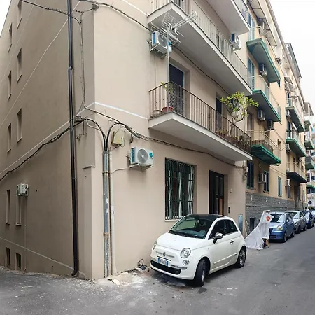 Vghouse Apartment Catania Exterior photo